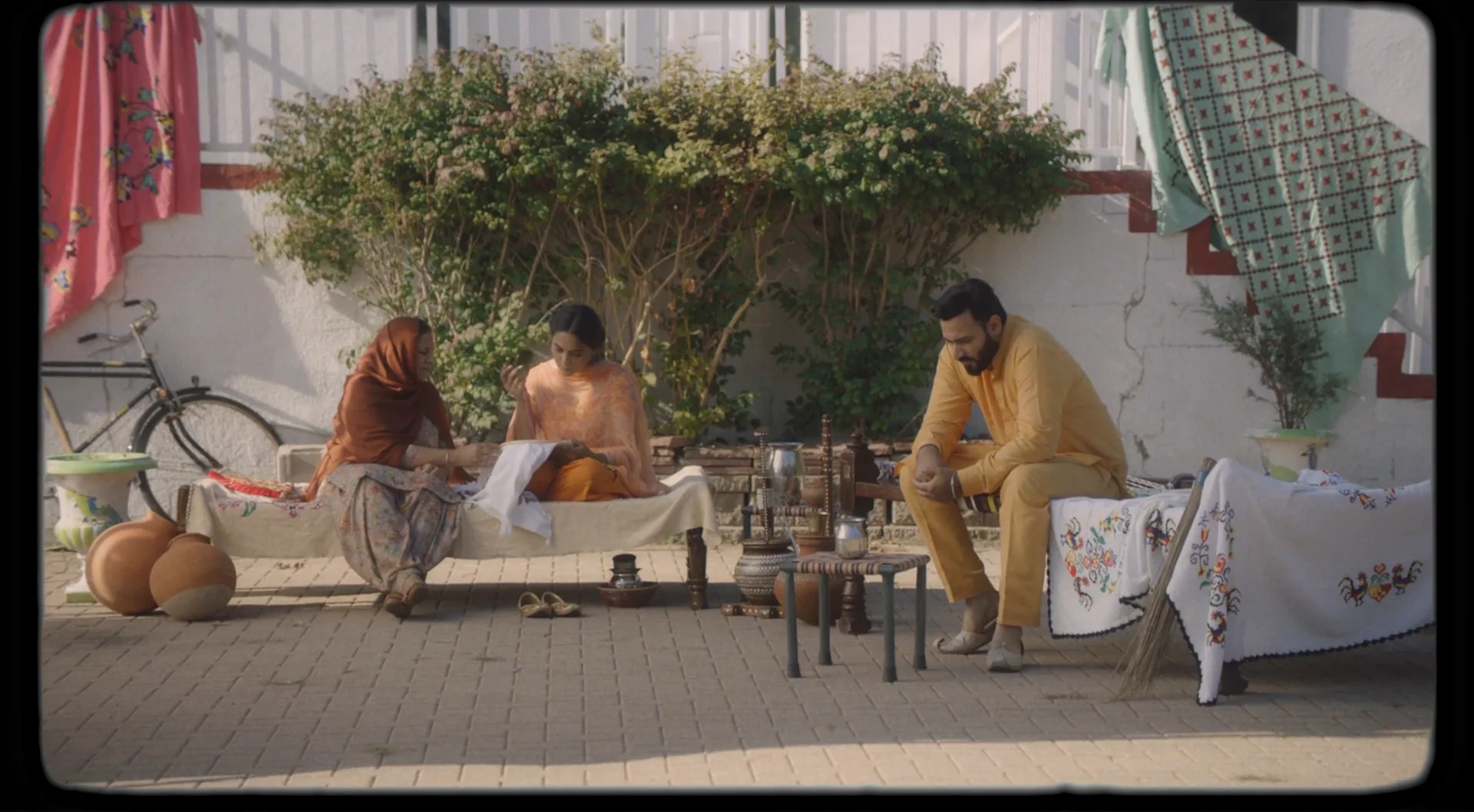 Chadar: film still 1
